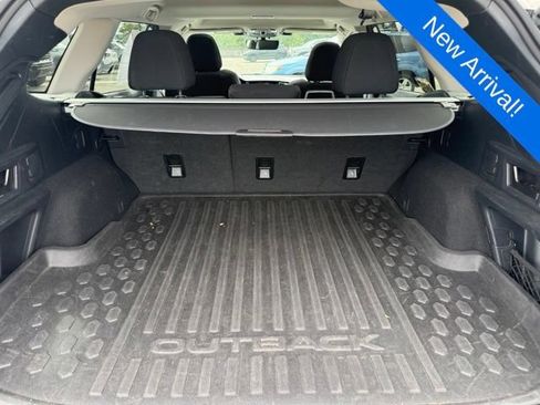 Certified 2024 Subaru Outback Premium AWD/4WD image 9