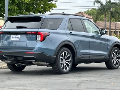New 2026 Ford Explorer ST-Line w/ Premium Package