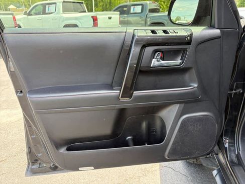 Used 2024 Toyota 4Runner TRD Off-Road Premium w/ Moonroof Package AWD/4WD image 22