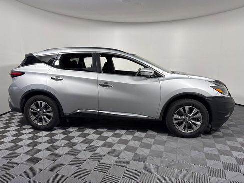 Used 2018 Nissan Murano SV image 8