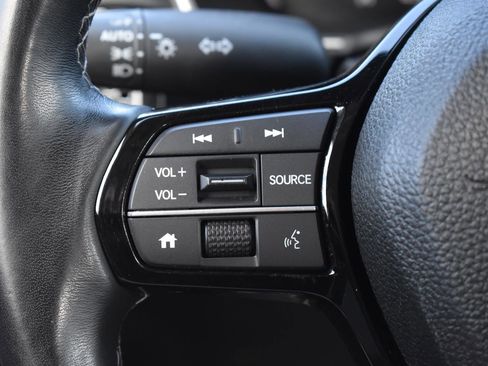 Used 2024 Honda Civic EX-L image 6