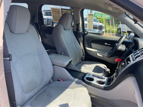 Used 2012 GMC Acadia SL FWD image 27