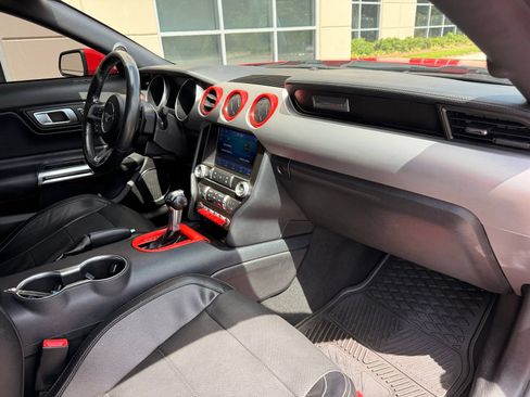 Used 2022 Ford Mustang GT Premium RWD image 24