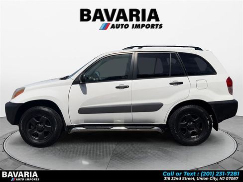 Used 2002 Toyota RAV4 4WD image 2