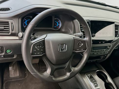 Used 2022 Honda Pilot Sport image 18
