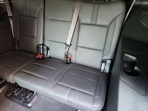 Used 2025 Chevrolet Tahoe RST w/ Comfort Package image 31