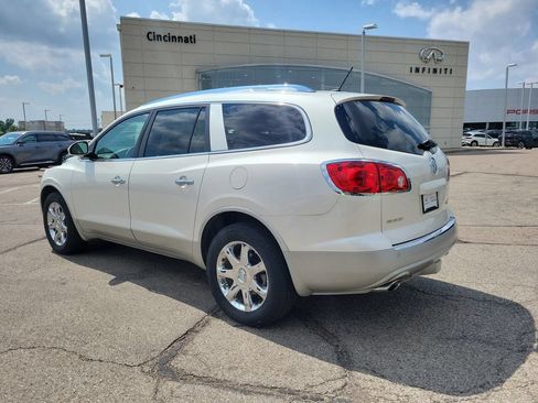 Used 2009 Buick Enclave CXL w/ Entertainment Package #2 AWD/4WD image 3