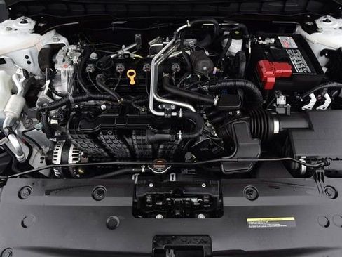 Certified 2025 Nissan Altima 2.5 SL image 29