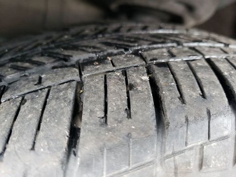 Used 2023 Toyota Corolla Cross XLE w/ Convenience Package image 27