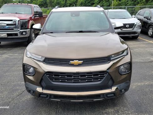 Used 2021 Chevrolet TrailBlazer ACTIV w/ Sun and Liftgate Package FWD image 1