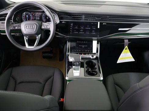 New 2026 Audi Q8 Premium Plus image 24