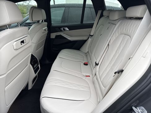 Certified 2026 BMW X5 xDrive40i w/ Climate Comfort Package AWD/4WD image 33