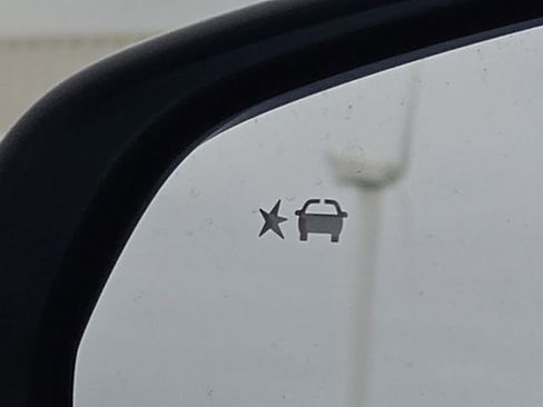 New 2026 Chevrolet Trax LT w/ Driver Confidence Package image 8