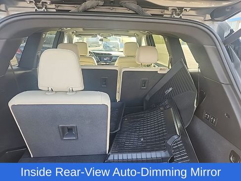 Used 2023 Cadillac XT6 Sport image 18