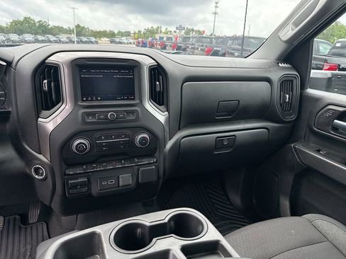 Used 2024 Chevrolet Silverado 2500 Custom w/ Custom Value Package AWD/4WD image 20