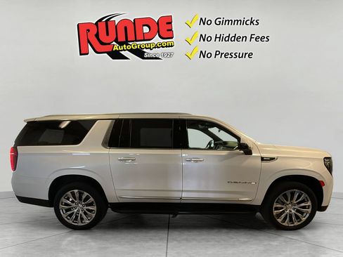 Used 2023 GMC Yukon XL Denali AWD/4WD image 7
