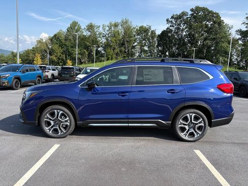 New 2026 Subaru Ascent Limited w/ Popular Package #2 AWD/4WD image 4