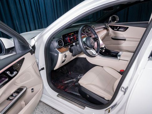 Certified 2024 Mercedes-Benz C 300 Sedan image 10