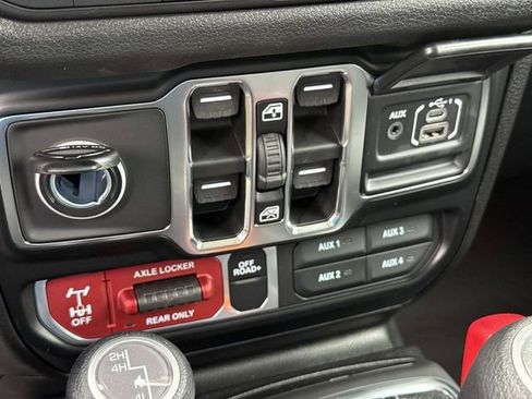 New 2026 Jeep Gladiator Sport AWD/4WD image 20
