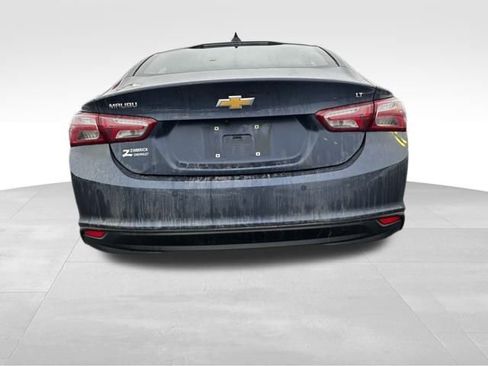 Used 2020 Chevrolet Malibu LT w/ Leather Package image 6