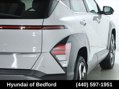 Used 2024 Hyundai Kona Limited AWD/4WD image 48