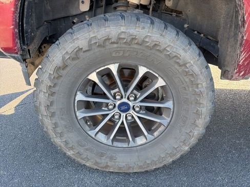 Used 2018 Ford F150 Lariat image 8