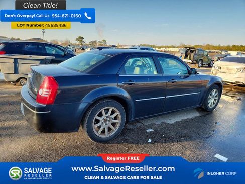 Used 2009 Chrysler 300 Touring RWD image 4