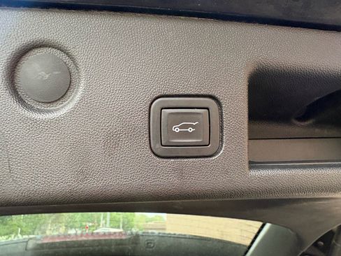 Used 2024 Chevrolet Equinox LT AWD/4WD image 19