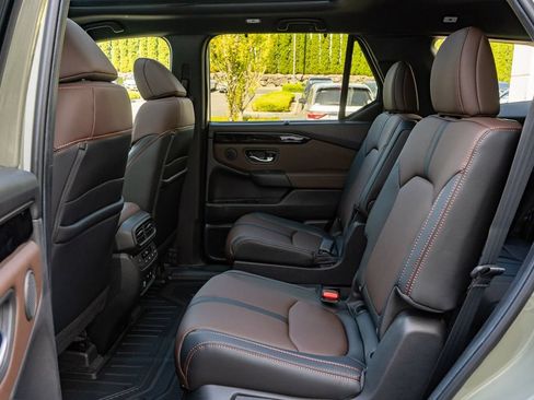 New 2026 Honda Pilot TrailSport image 11