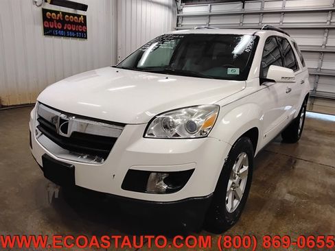 Used 2008 Saturn Outlook XR w/ Premium Trim Package AWD/4WD image 4