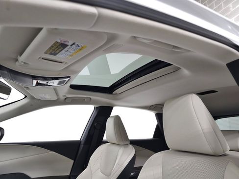 Used 2023 Lexus RX 350 Premium w/ Cold Area Package AWD/4WD image 19