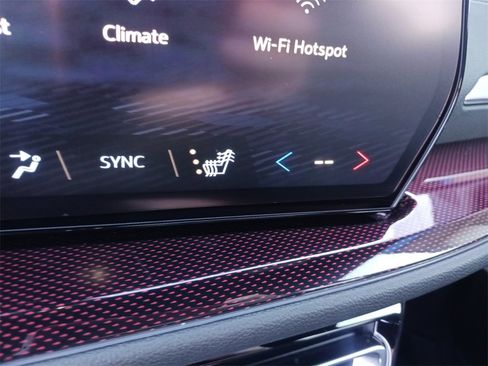 New 2026 Chevrolet Traverse Z71 image 25