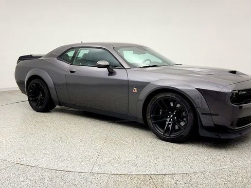 Used 2022 Dodge Challenger R/T Scat Pack image 3