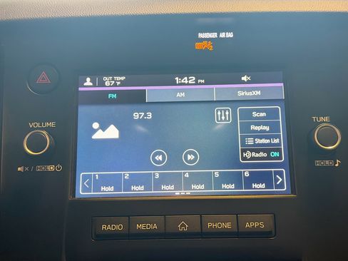 Used 2020 Subaru Outback image 21