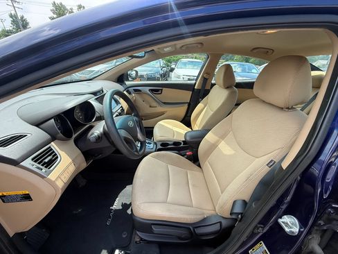 Used 2013 Hyundai Elantra GLS FWD image 9