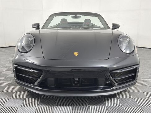 Used 2022 Porsche 911 Carrera GTS RWD image 2