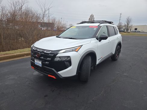 Certified 2025 Nissan Rogue Rock Creek w/ Rock Creek Premium Package image 5