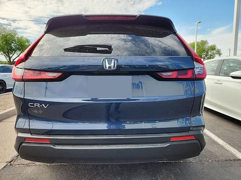 Used 2023 Honda CR-V EX image 6