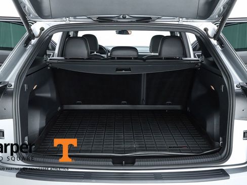 Used 2023 Volkswagen Atlas Cross Sport SEL R-Line AWD/4WD image 29
