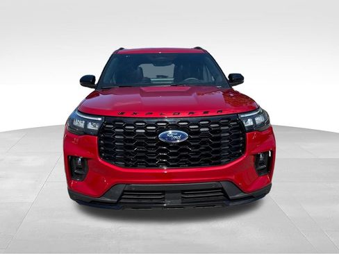 Used 2026 Ford Explorer ST-Line w/ ST-Line Street Pack AWD/4WD image 10