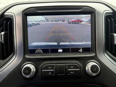 Used 2020 GMC Sierra 1500 Elevation w/ Elevation Value Package AWD/4WD image 22