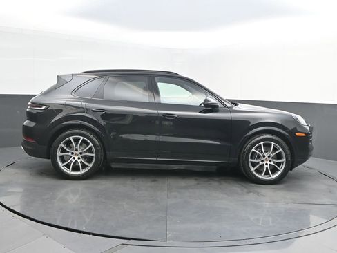 New 2026 Porsche Cayenne image 8