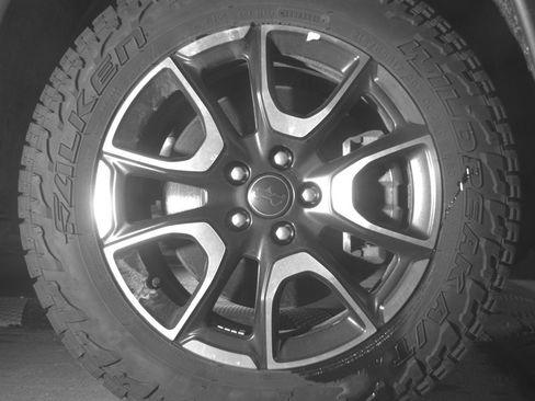 Used 2025 Jeep Compass Trailhawk AWD/4WD image 13