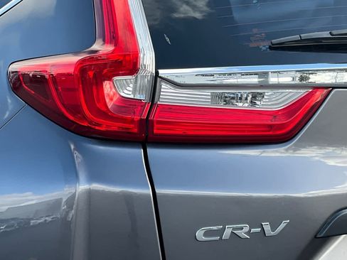 Used 2018 Honda CR-V LX image 31