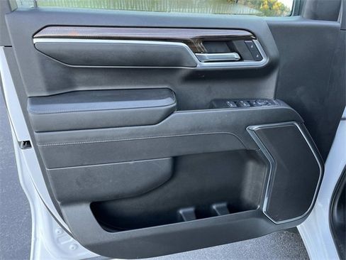 Used 2024 Chevrolet Silverado 1500 RST w/ Z71 Off-Road Package image 23