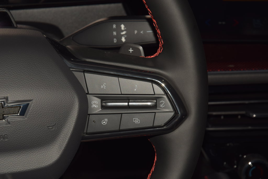 New 2026 Chevrolet Traverse RS AWD/4WD image 39