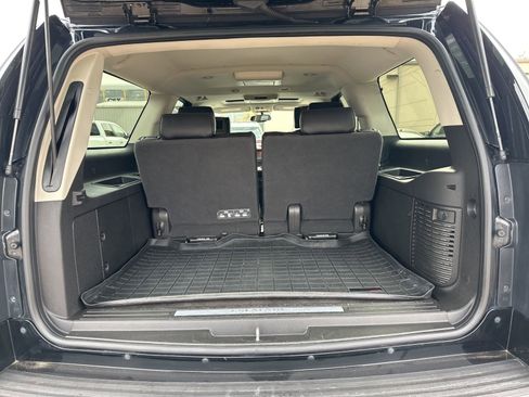 Used 2014 Cadillac Escalade ESV Platinum image 34