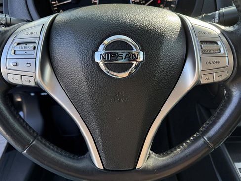 Used 2018 Nissan Altima 2.5 SV image 19