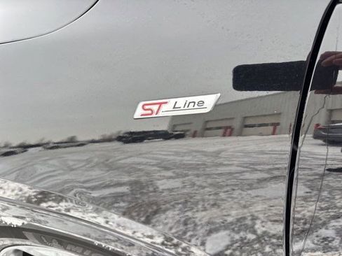Used 2024 Ford Escape ST-Line image 50