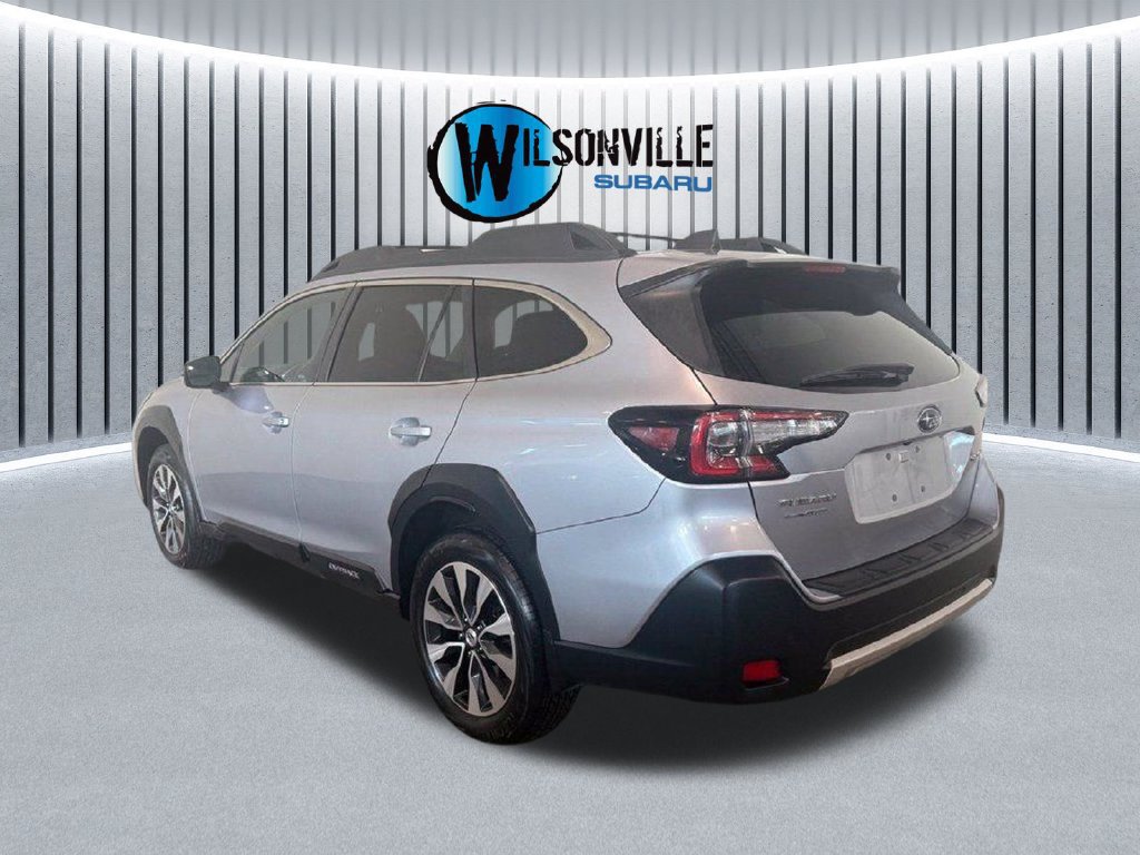 Used 2023 Subaru Outback Limited AWD/4WD image 8